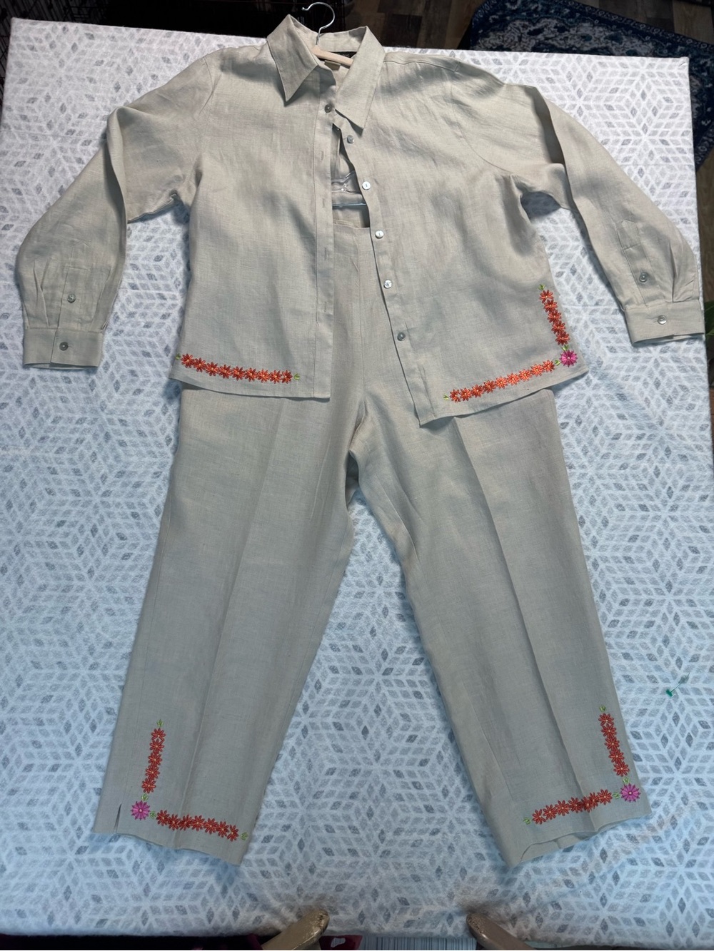 David N Petites 2-Piece Linen Embroidered Floral Pant Set Size 12P Cottagecore - Picture 10 of 14